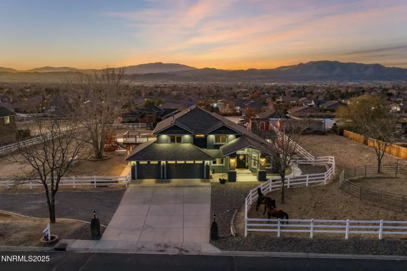 8495 Eaglenest, Sparks, Nevada 89436, 5 Bedrooms Bedrooms, ,4 BathroomsBathrooms,Residential,Residential,Eaglenest,250059032