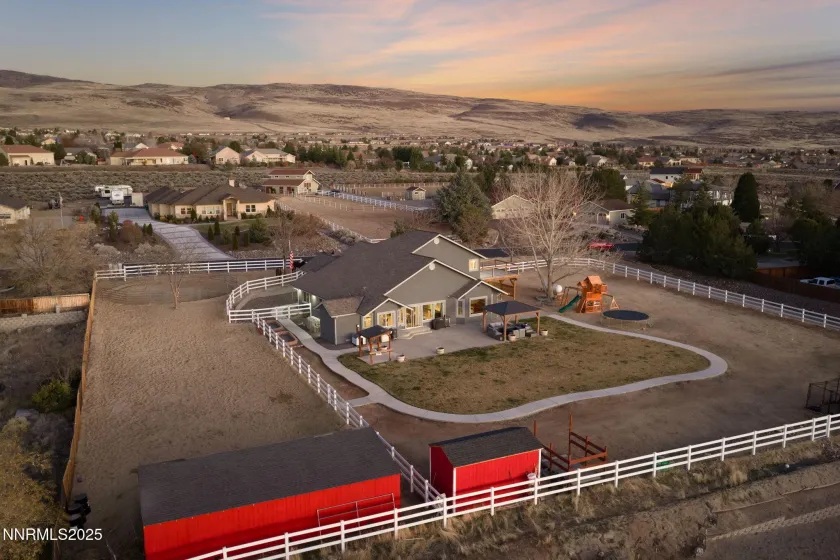 8495 Eaglenest, Sparks, Nevada 89436, 5 Bedrooms Bedrooms, ,4 BathroomsBathrooms,Residential,Residential,Eaglenest,250059032