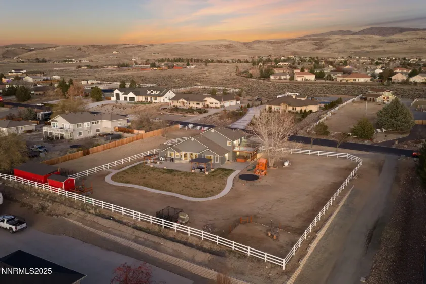 8495 Eaglenest, Sparks, Nevada 89436, 5 Bedrooms Bedrooms, ,4 BathroomsBathrooms,Residential,Residential,Eaglenest,250059032