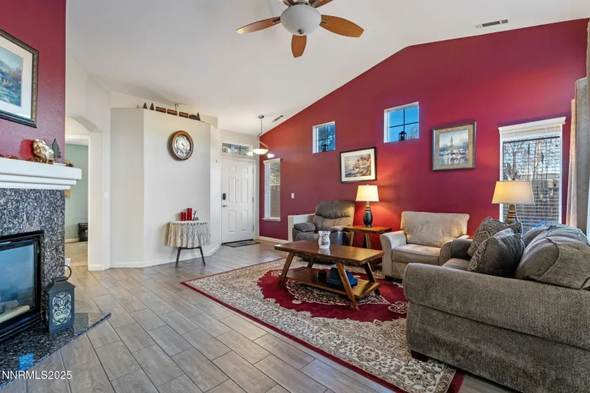 7766 Corneta, Sparks, Nevada 89436, 3 Bedrooms Bedrooms, ,2 BathroomsBathrooms,Residential,Residential,Corneta,250059034