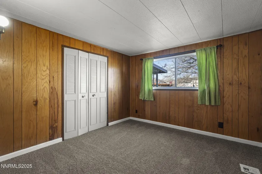 230 Penelope, Sun Valley, Nevada 89433, 3 Bedrooms Bedrooms, ,2 BathroomsBathrooms,Residential,Residential,Penelope,250059035