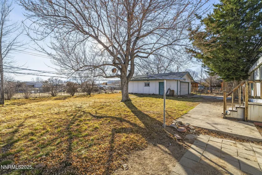 230 Penelope, Sun Valley, Nevada 89433, 3 Bedrooms Bedrooms, ,2 BathroomsBathrooms,Residential,Residential,Penelope,250059035