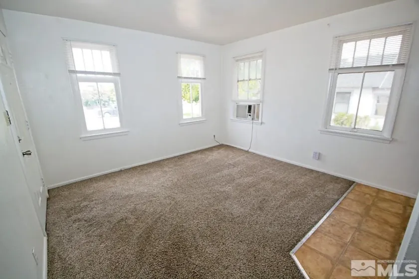 1050 Holcomb, Reno, Nevada 89502, 1 Bedroom Bedrooms, ,1 BathroomBathrooms,Residential Lease,Manufactured,Holcomb,250059037