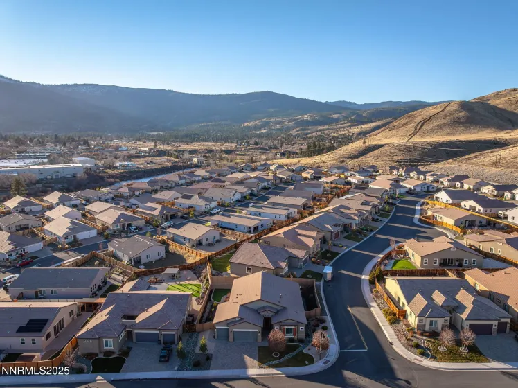 425 Chelmsford, Verdi, Nevada 89439, 3 Bedrooms Bedrooms, ,3 BathroomsBathrooms,Residential,Residential,Chelmsford,250059038