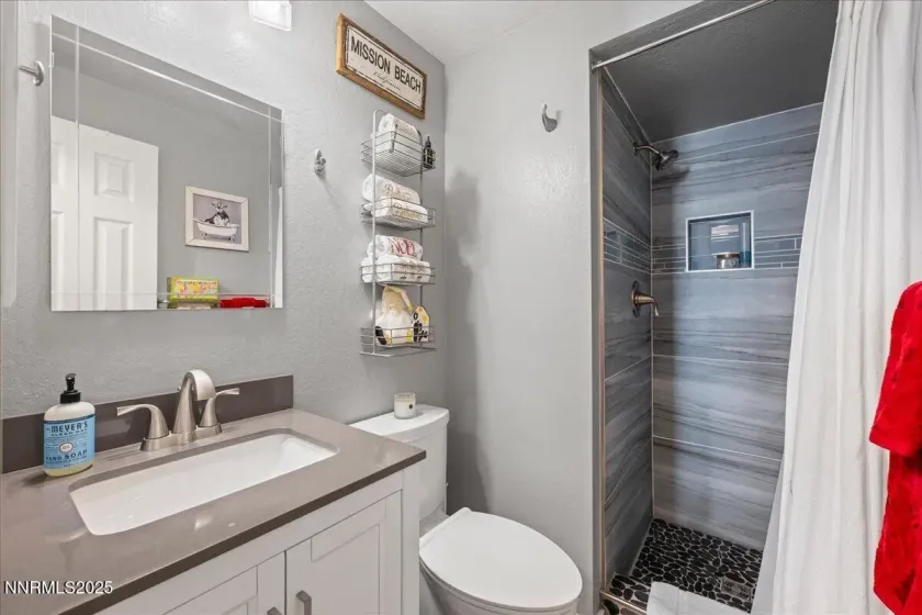 1866 Pocono, Sparks, Nevada 89434, 4 Bedrooms Bedrooms, ,3 BathroomsBathrooms,Residential,Residential,Pocono,250059039