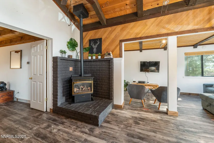 281 Orion, Stateline, Nevada 89449, 2 Bedrooms Bedrooms, ,1 BathroomBathrooms,Residential,Residential,Orion,250059041