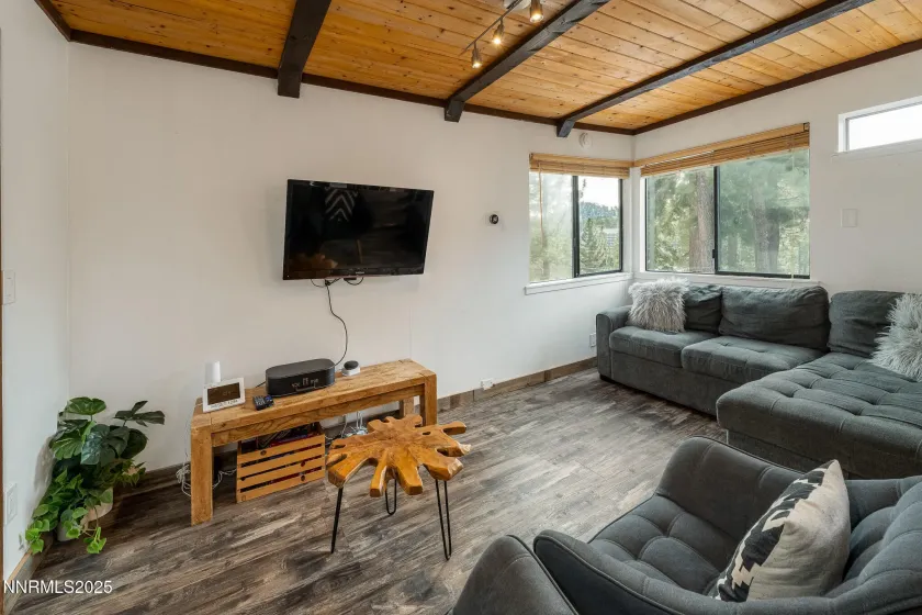 281 Orion, Stateline, Nevada 89449, 2 Bedrooms Bedrooms, ,1 BathroomBathrooms,Residential,Residential,Orion,250059041