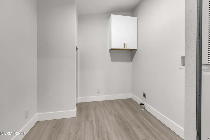 320 Ramsey, Reno, Nevada 89506, 4 Bedrooms Bedrooms, ,2 BathroomsBathrooms,Residential,Residential,Ramsey,250059045