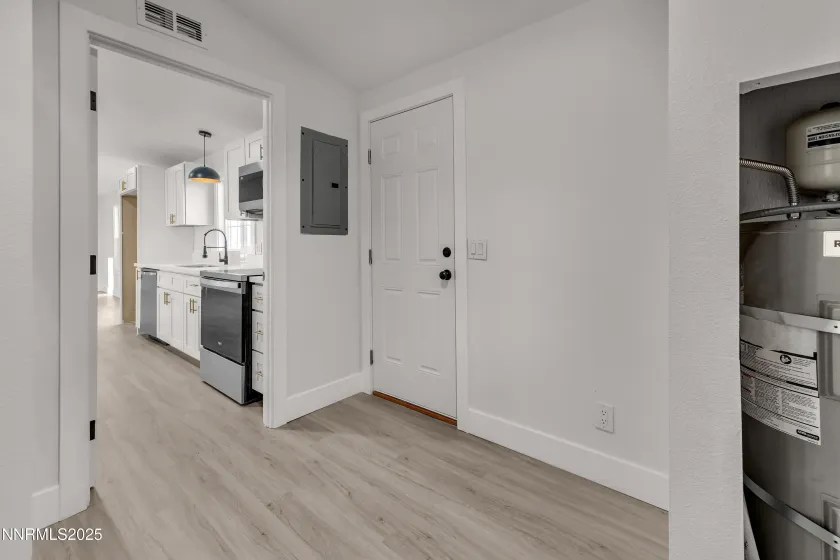 320 Ramsey, Reno, Nevada 89506, 4 Bedrooms Bedrooms, ,2 BathroomsBathrooms,Residential,Residential,Ramsey,250059045