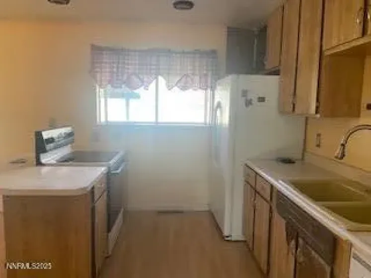 908 Wagner, Carson City, Nevada 89703, 3 Bedrooms Bedrooms, ,2 BathroomsBathrooms,Residential,Residential,Wagner,250059047