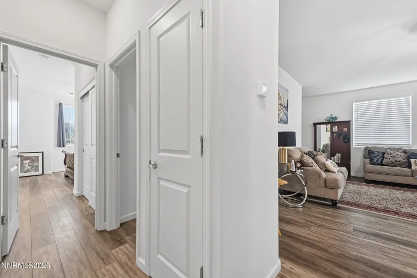 326 Redwall, Dayton, Nevada 89403, 3 Bedrooms Bedrooms, ,2 BathroomsBathrooms,Residential,Residential,Redwall,250059053