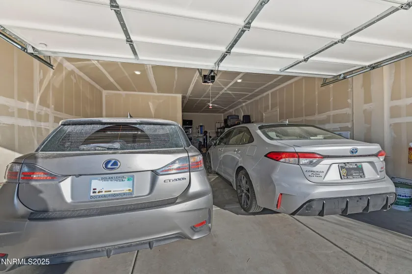 326 Redwall, Dayton, Nevada 89403, 3 Bedrooms Bedrooms, ,2 BathroomsBathrooms,Residential,Residential,Redwall,250059053