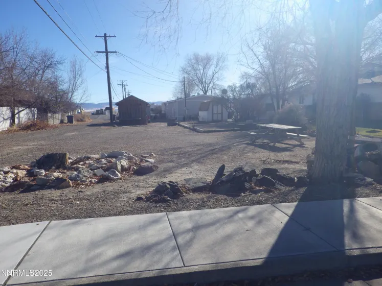 280 Galena, Battle Mountain, Nevada 89820, 3 Bedrooms Bedrooms, ,2 BathroomsBathrooms,Residential,Residential,Galena,250059060