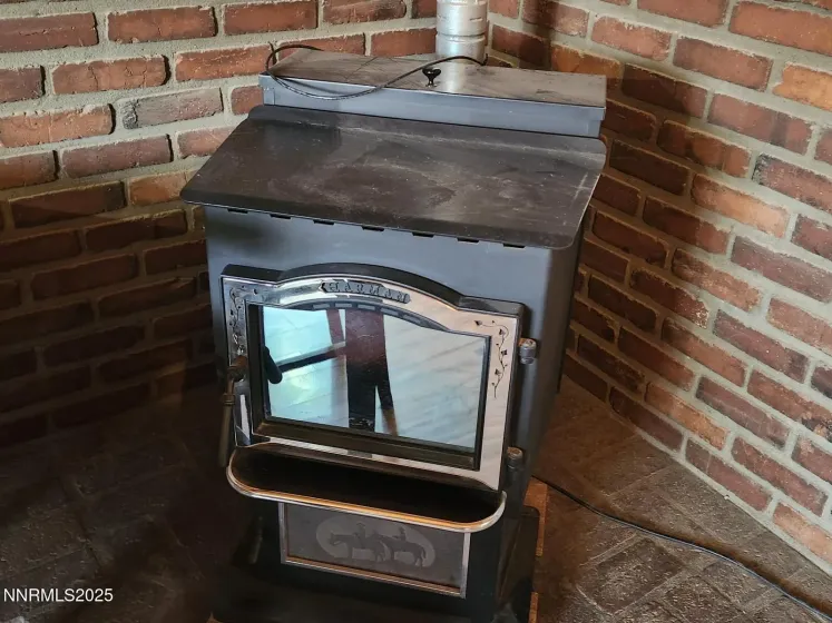 880 Truckee, Fernley, Nevada 89408, 2 Bedrooms Bedrooms, ,2 BathroomsBathrooms,Residential Lease,Manufactured,Truckee,250059064