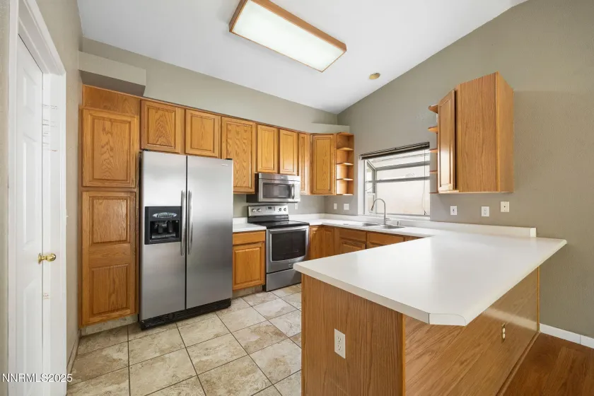 2120 Keystone, Reno, Nevada 89503, 3 Bedrooms Bedrooms, ,2 BathroomsBathrooms,Residential,Residential,Keystone,250056758