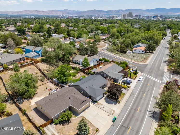 2120 Keystone, Reno, Nevada 89503, 3 Bedrooms Bedrooms, ,2 BathroomsBathrooms,Residential,Residential,Keystone,250056758