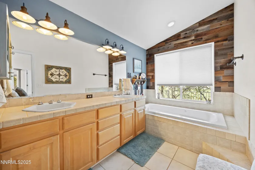 1608 Evergreen, Carson City, Nevada 89703, 4 Bedrooms Bedrooms, ,2 BathroomsBathrooms,Residential,Residential,Evergreen,250058317