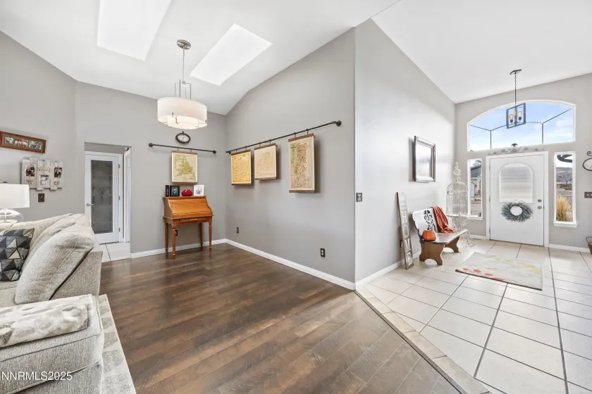 1608 Evergreen, Carson City, Nevada 89703, 4 Bedrooms Bedrooms, ,2 BathroomsBathrooms,Residential,Residential,Evergreen,250058317