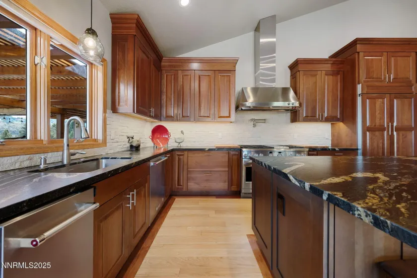 1205 Greensburg, Reno, Nevada 89509, 4 Bedrooms Bedrooms, ,3 BathroomsBathrooms,Residential,Residential,Greensburg,250059072