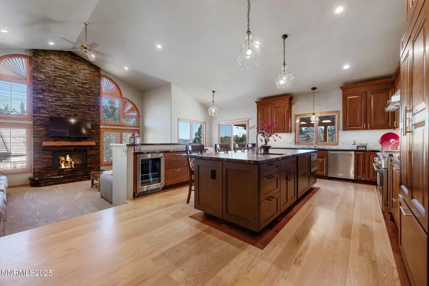 1205 Greensburg, Reno, Nevada 89509, 4 Bedrooms Bedrooms, ,3 BathroomsBathrooms,Residential,Residential,Greensburg,250059072