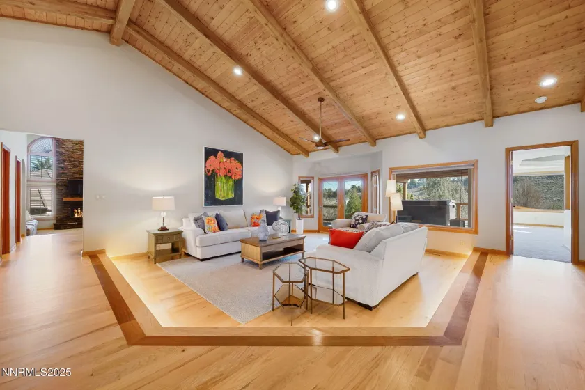 1205 Greensburg, Reno, Nevada 89509, 4 Bedrooms Bedrooms, ,3 BathroomsBathrooms,Residential,Residential,Greensburg,250059072