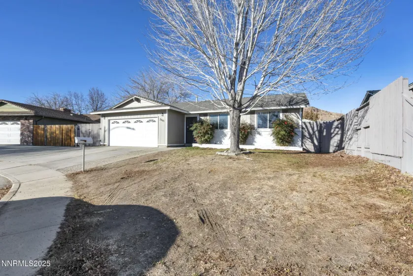 3241 Edna, Sparks, Nevada 89431, 3 Bedrooms Bedrooms, ,2 BathroomsBathrooms,Residential,Residential,Edna,250059074