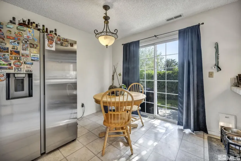 1420 Douglas, Gardnerville, Nevada 89410, 2 Bedrooms Bedrooms, ,2 BathroomsBathrooms,Residential,Residential,Douglas,250053288