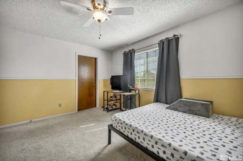 1420 Douglas, Gardnerville, Nevada 89410, 2 Bedrooms Bedrooms, ,2 BathroomsBathrooms,Residential,Residential,Douglas,250053288