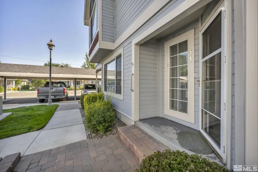 1420 Douglas, Gardnerville, Nevada 89410, 2 Bedrooms Bedrooms, ,2 BathroomsBathrooms,Residential,Residential,Douglas,250053288