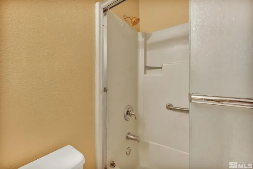 1420 Douglas, Gardnerville, Nevada 89410, 2 Bedrooms Bedrooms, ,2 BathroomsBathrooms,Residential,Residential,Douglas,250053288