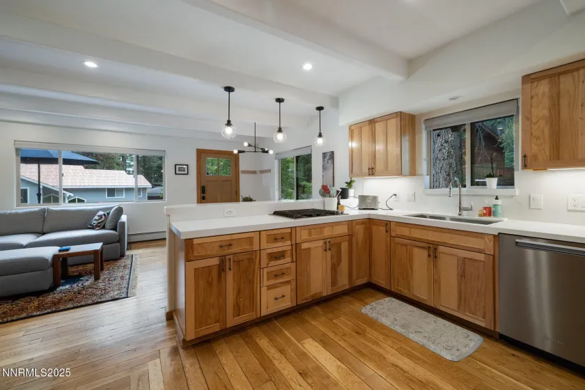 685 Bridger, Incline Village, Nevada 89451, 3 Bedrooms Bedrooms, ,2 BathroomsBathrooms,Residential,Residential,Bridger,250059098