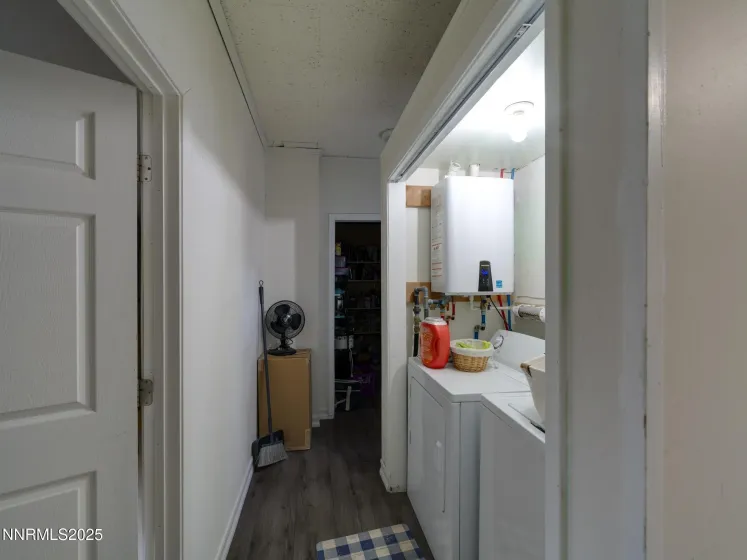 1840 Windsor, Reno, Nevada 89503, 4 Bedrooms Bedrooms, ,2 BathroomsBathrooms,Residential,Residential,Windsor,250059099