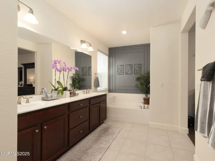 10326 Palladium Mine, Reno, Nevada 89521, 3 Bedrooms Bedrooms, ,3 BathroomsBathrooms,Residential,Residential,Palladium Mine,250059102