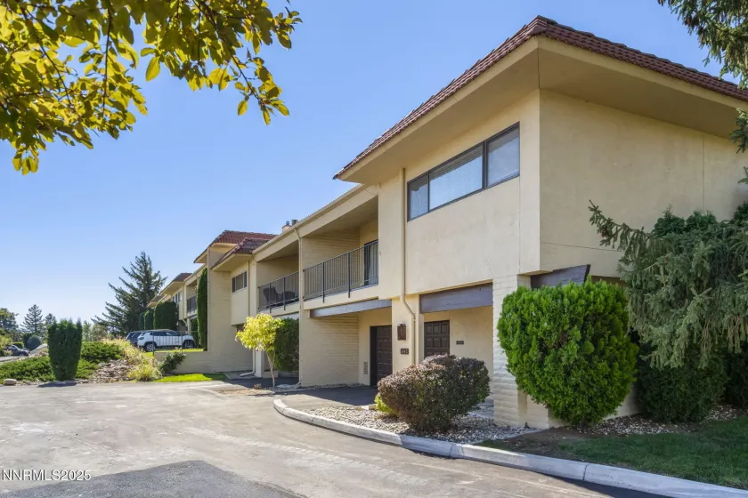 3447 Skyline Blvd, Reno, Nevada 89509, 4 Bedrooms Bedrooms, ,3 BathroomsBathrooms,Residential Lease,Manufactured,Skyline Blvd,250059107