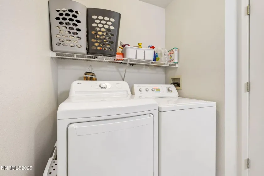 4086 Sycamore, Reno, Nevada 89502, 3 Bedrooms Bedrooms, ,3 BathroomsBathrooms,Residential,Residential,Sycamore,250059109