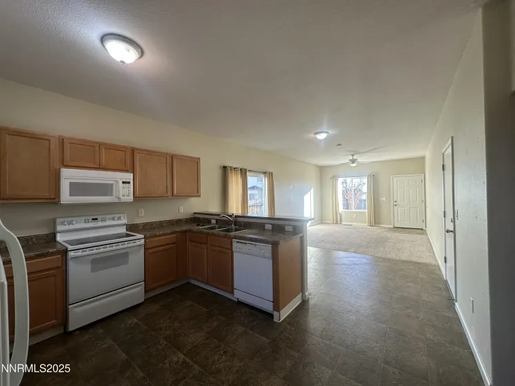 387 Orrcrest, Reno, Nevada 89506, 4 Bedrooms Bedrooms, ,3 BathroomsBathrooms,Residential Lease,Manufactured,Orrcrest,250059114