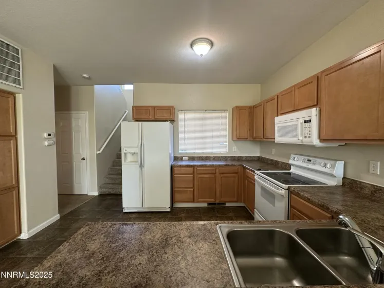 387 Orrcrest, Reno, Nevada 89506, 4 Bedrooms Bedrooms, ,3 BathroomsBathrooms,Residential Lease,Manufactured,Orrcrest,250059114