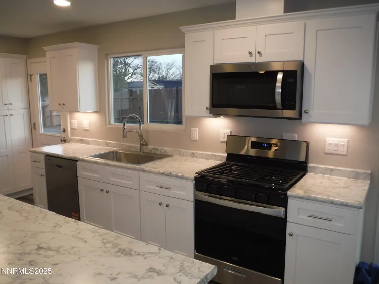 893 C, Fernley, Nevada 89408, 3 Bedrooms Bedrooms, ,2 BathroomsBathrooms,Residential,Residential,C,250059118