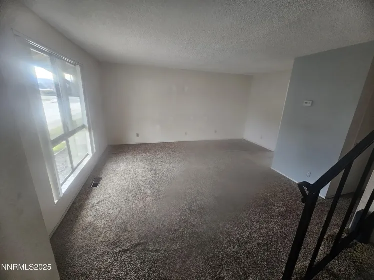 828 Woodglen, Sparks, Nevada 89434, 2 Bedrooms Bedrooms, ,2 BathroomsBathrooms,Residential,Residential,Woodglen,250059125