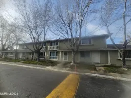 828 Woodglen, Sparks, Nevada 89434, 2 Bedrooms Bedrooms, ,2 BathroomsBathrooms,Residential,Residential,Woodglen,250059125