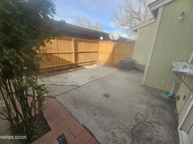 828 Woodglen, Sparks, Nevada 89434, 2 Bedrooms Bedrooms, ,2 BathroomsBathrooms,Residential,Residential,Woodglen,250059125