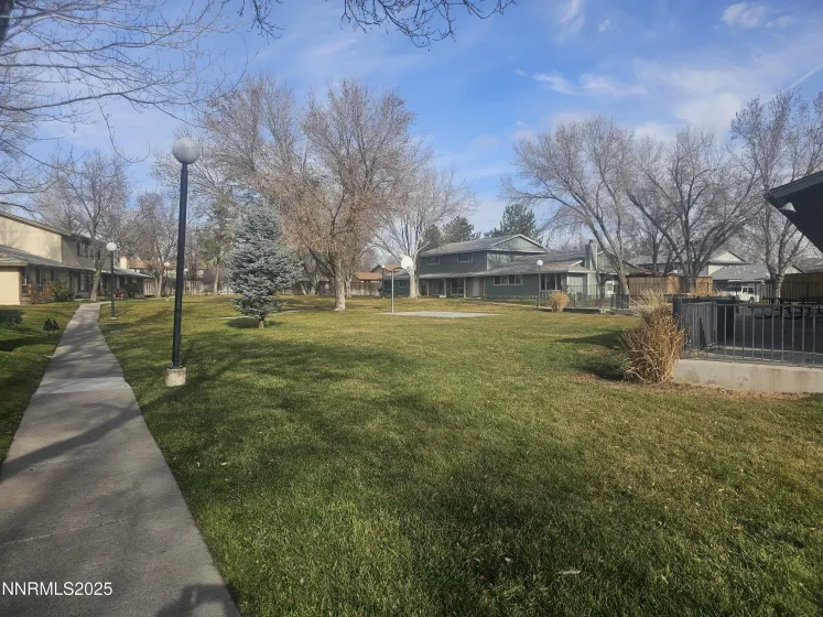 828 Woodglen, Sparks, Nevada 89434, 2 Bedrooms Bedrooms, ,2 BathroomsBathrooms,Residential,Residential,Woodglen,250059125