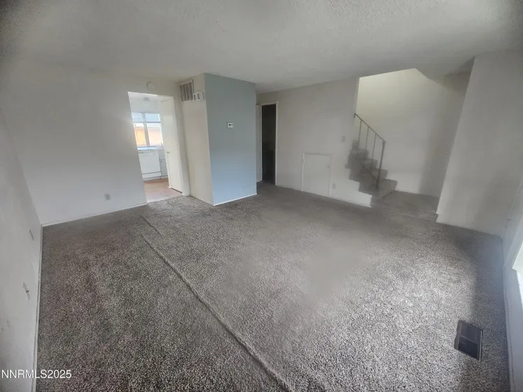 828 Woodglen, Sparks, Nevada 89434, 2 Bedrooms Bedrooms, ,2 BathroomsBathrooms,Residential,Residential,Woodglen,250059125