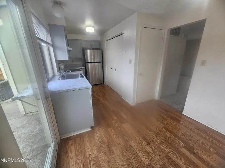 828 Woodglen, Sparks, Nevada 89434, 2 Bedrooms Bedrooms, ,2 BathroomsBathrooms,Residential,Residential,Woodglen,250059125