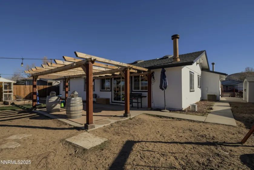 1422 Patricia, Gardnerville, Nevada 89460, 3 Bedrooms Bedrooms, ,2 BathroomsBathrooms,Residential,Residential,Patricia,250059126