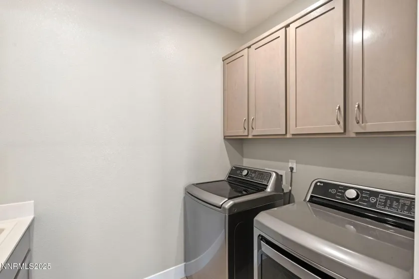 2271 Slater Mill, Sparks, Nevada 89441, 3 Bedrooms Bedrooms, ,4 BathroomsBathrooms,Residential,Residential,Slater Mill,250059128