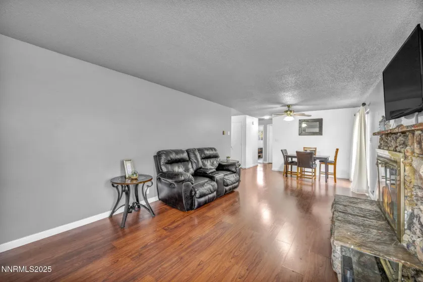 210 Hampton, Carson City, Nevada 89706, 2 Bedrooms Bedrooms, ,1 BathroomBathrooms,Residential,Residential,Hampton,250059133