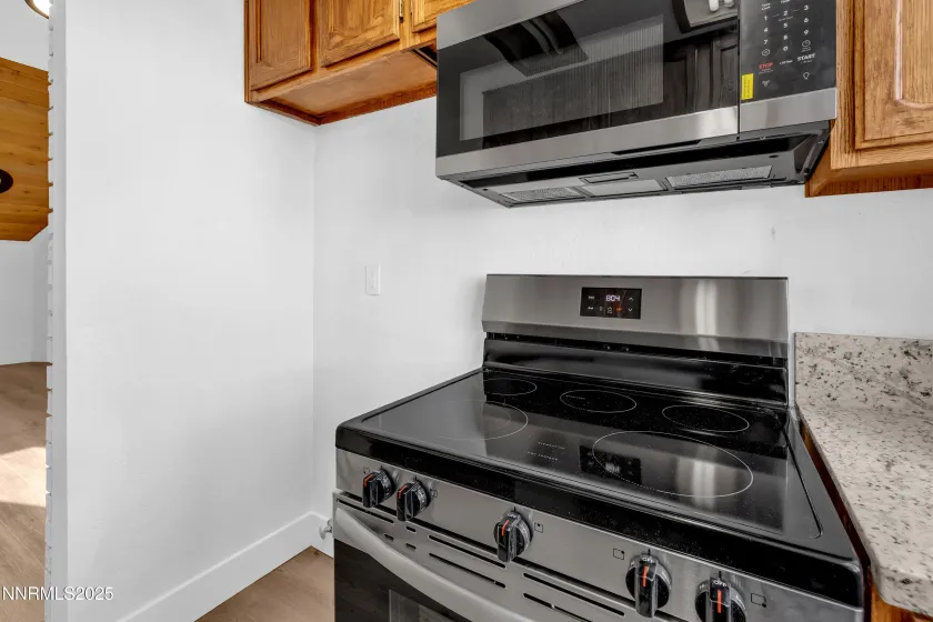 2545 Garfield, Sparks, Nevada 89431, 2 Bedrooms Bedrooms, ,2 BathroomsBathrooms,Residential,Residential,Garfield,250059136