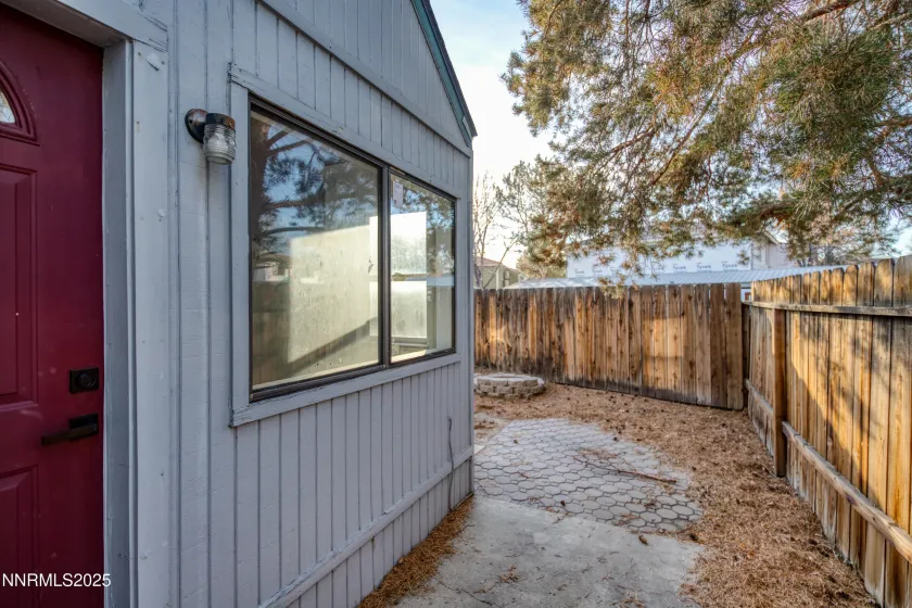 2545 Garfield, Sparks, Nevada 89431, 2 Bedrooms Bedrooms, ,2 BathroomsBathrooms,Residential,Residential,Garfield,250059136