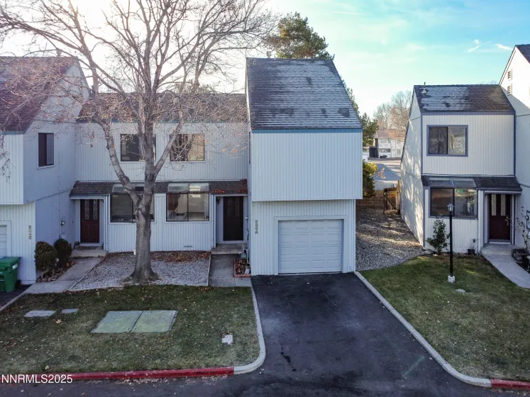 2545 Garfield, Sparks, Nevada 89431, 2 Bedrooms Bedrooms, ,2 BathroomsBathrooms,Residential,Residential,Garfield,250059136